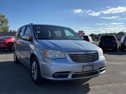 Used 2013 Chrysler Town & Country Touring-L w/ Driver Convenience Group