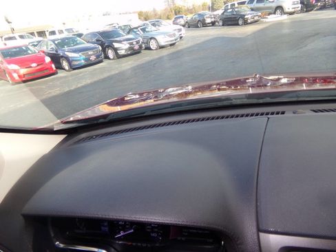 Used 2014 Lincoln MKT AWD w/ Equipment Group 201A image 63