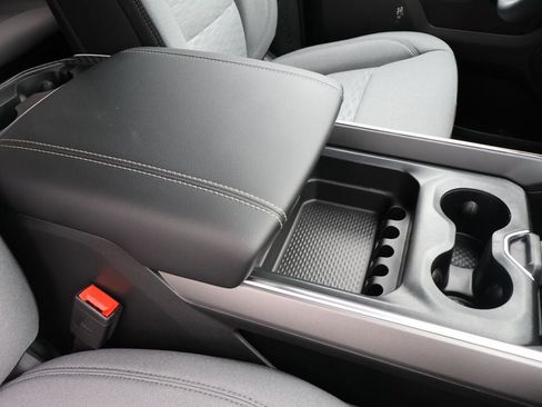 New 2026 RAM 1500 Big Horn AWD/4WD image 13