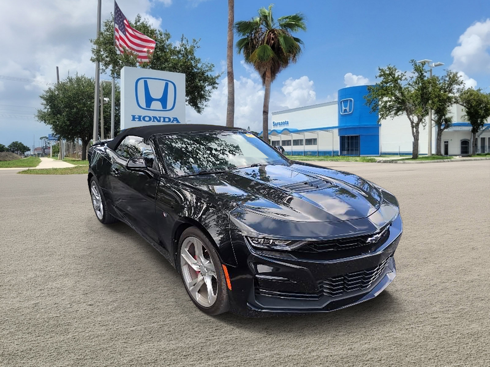 Used 2024 Chevrolet Camaro SS RWD image 1