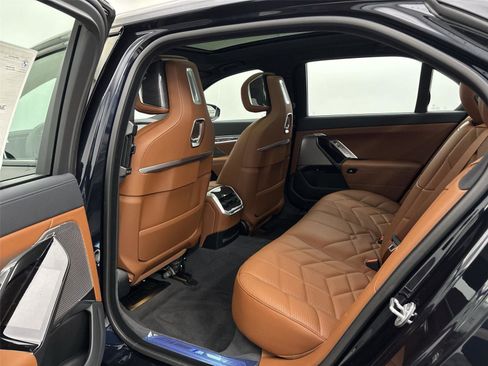 New 2026 BMW 760i xDrive w/ Executive Package AWD/4WD image 29