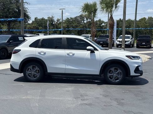 New 2027 Honda HR-V LX image 6