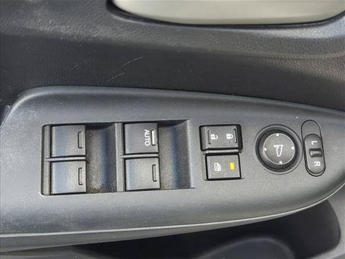 Used 2016 Honda Fit LX image 16