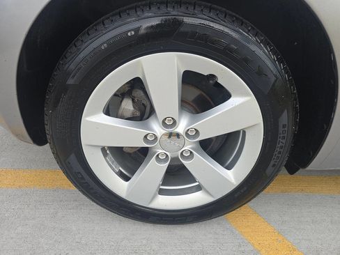 Used 2016 Dodge Dart SXT FWD image 25