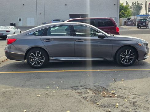 Used 2021 Honda Accord EX-L image 2