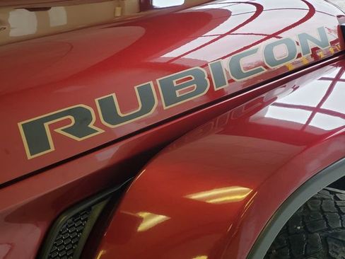 Used 2021 Jeep Wrangler Unlimited Rubicon w/ Dual Top Group image 7