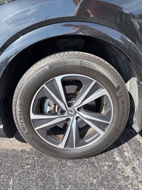 Used 2024 Lexus RX 350 Premium w/ Convenience Package AWD/4WD image 14