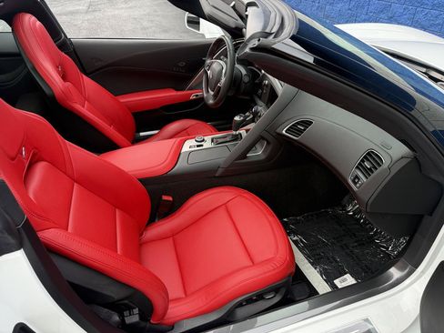 Used 2015 Chevrolet Corvette Stingray Coupe w/ 2LT Preferred Equipment Group RWD image 20