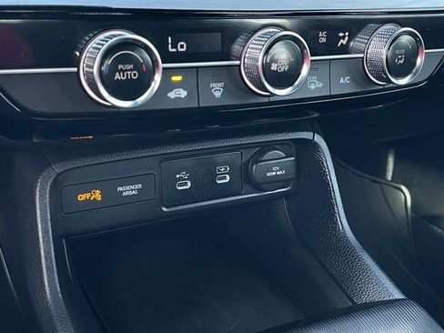 Certified 2025 Honda Civic Sport image 19
