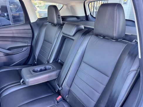 Used 2015 Ford Escape Titanium w/ Equipment Group 301A AWD/4WD image 32