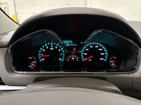 Used 2016 Chevrolet Traverse LS FWD image 12