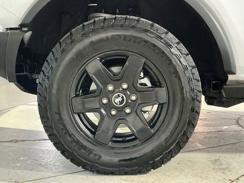 Used 2024 Ford Bronco Black Diamond image 20