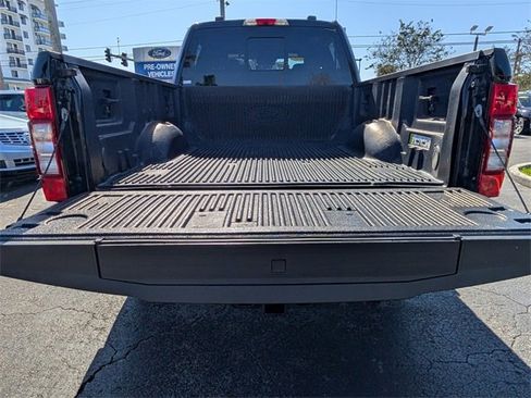 Used 2022 Ford F350 Lariat w/ Lariat Ultimate Package image 11