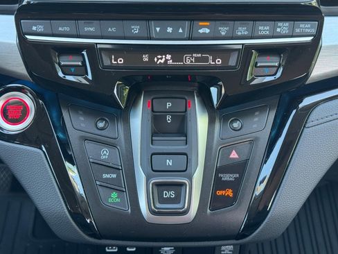 Used 2026 Honda Odyssey Touring image 16