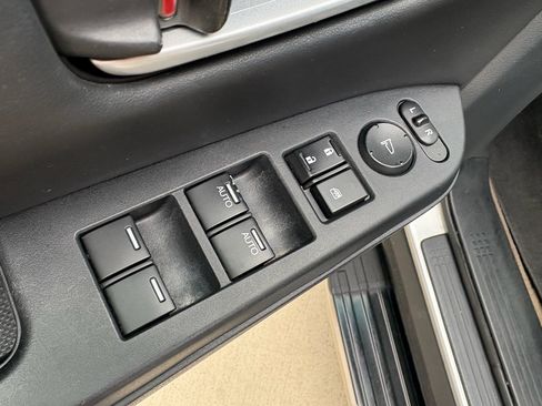 Used 2013 Honda Pilot Touring image 10