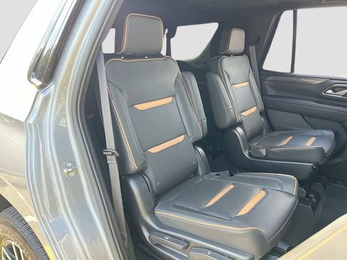 Used 2023 GMC Yukon AT4 AWD/4WD image 30