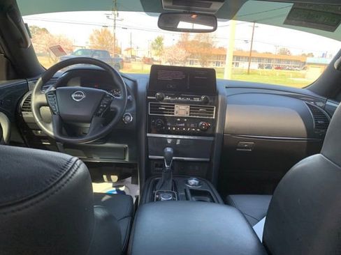 Used 2022 Nissan Armada SL w/ Midnight Edition Package image 26