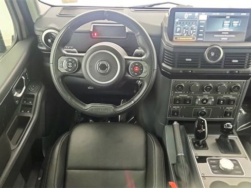 Used 2024 INEOS Grenadier Fieldmaster Edition image 38