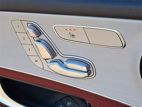 Used 2020 Mercedes-Benz GLC 300 image 20