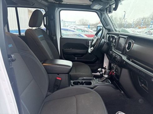 Used 2023 Jeep Wrangler Unlimited Rubicon 4xe w/ Cold Weather Group image 9