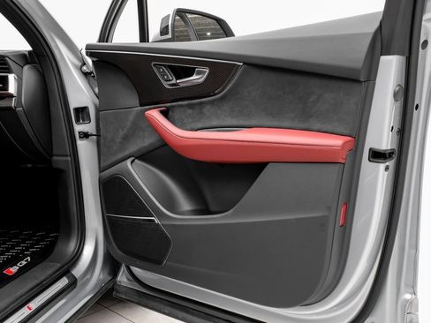 Used 2024 Audi SQ7 Prestige image 41