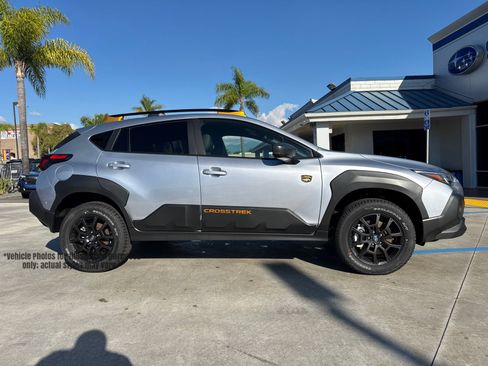 New 2026 Subaru Crosstrek 2.5i Wilderness w/ Crosstrek Mirror Package AWD/4WD image 5