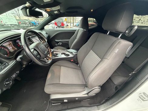 Certified 2022 Dodge Challenger SXT w/ Blacktop Package image 18