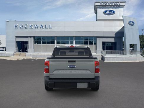 New 2024 Ford Maverick XL image 5