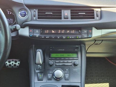 Used 2014 Lexus CT 200h w/ F Sport w/Nuluxe Interior FWD image 14