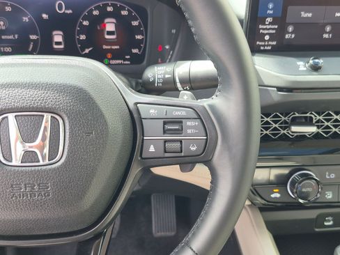Used 2024 Honda Accord EX-L image 21