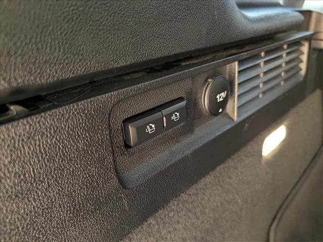 Used 2016 Lincoln MKX Reserve w/ Climate Package FWD image 20