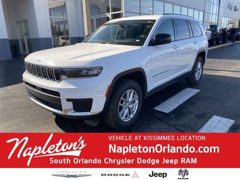 Used 2023 Jeep Grand Cherokee L Laredo image 1