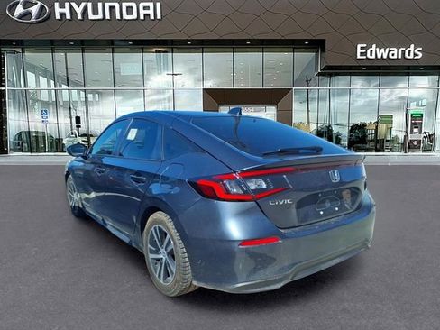 Used 2023 Honda Civic LX image 3