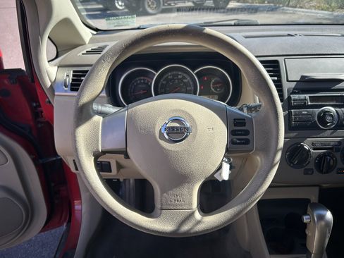 Used 2010 Nissan Versa 1.8 S w/ PWR Plus Pkg image 18