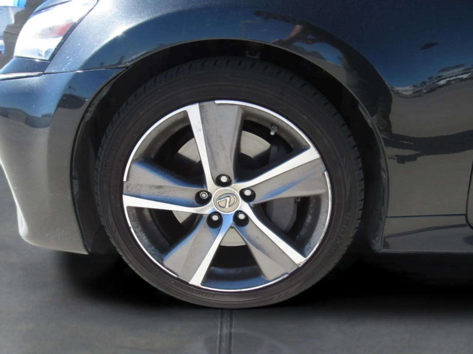 Used 2017 Lexus GS 350 RWD image 5