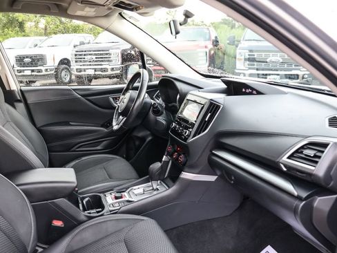 Used 2021 Subaru Forester Premium image 23