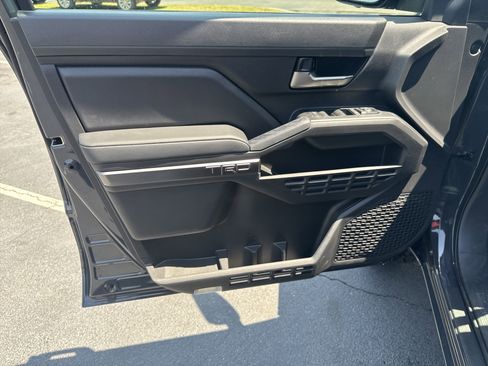 New 2025 Toyota Tacoma TRD Off-Road w/ TRD Off Road Premium Package AWD/4WD image 23