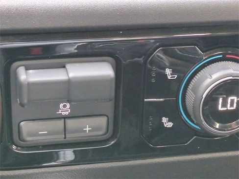 Used 2023 Chevrolet Silverado 1500 RST w/ All Star Edition Plus image 27