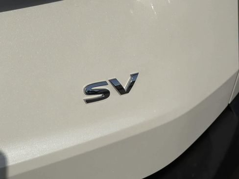 Used 2023 Nissan Rogue SV image 30