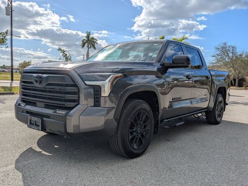 Used 2024 Toyota Tundra SR5 AWD/4WD image 8