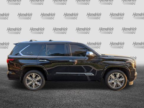 Used 2024 Toyota Sequoia Capstone image 11