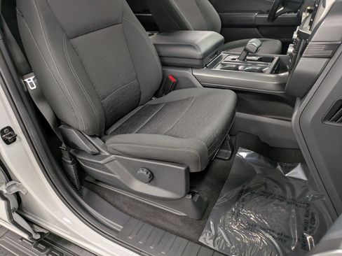 Used 2024 Ford F150 XLT w/ FX4 Off-Road Package image 28