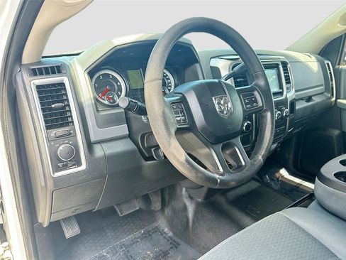 Used 2017 RAM 3500 SLT image 10