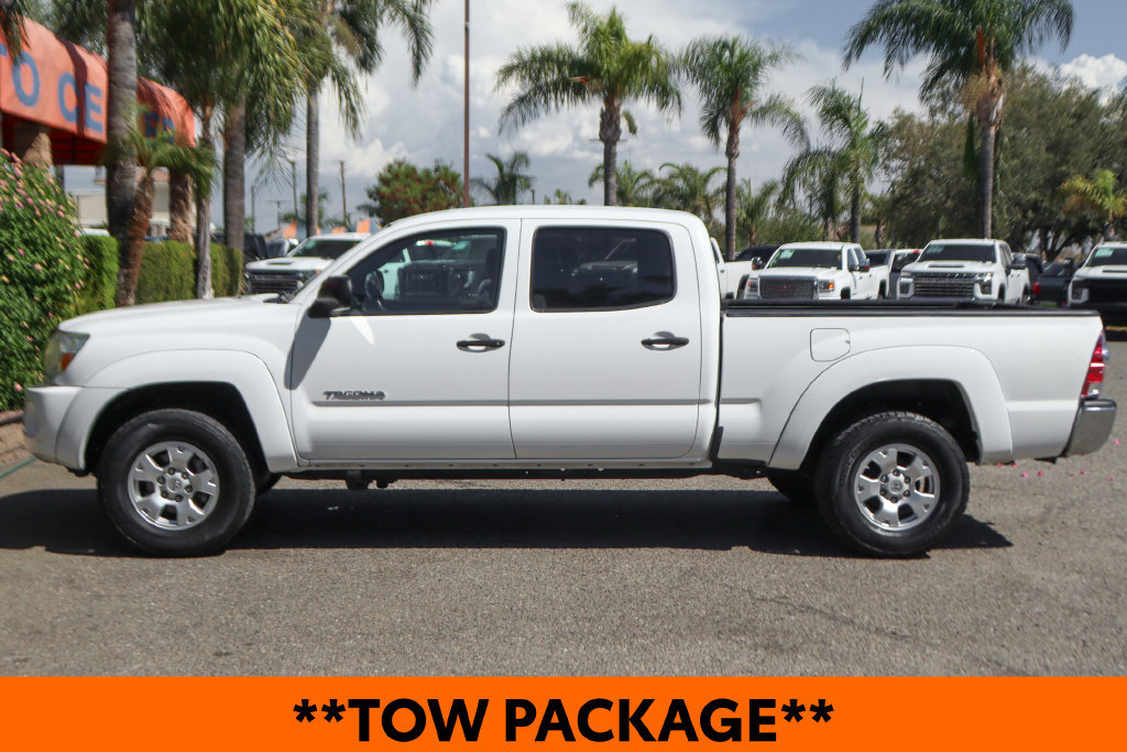 Used 2011 Toyota Tacoma 4x4 Double Cab w/ SR5 Pkg #2 w/JBL Audio image 5
