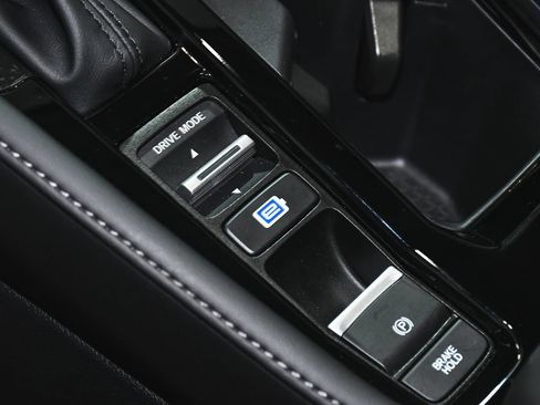 Used 2026 Honda Accord Touring image 39