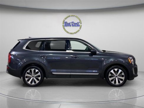 Used 2022 Kia Telluride S AWD/4WD image 7