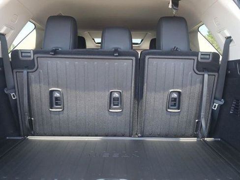 New 2026 Nissan Pathfinder Platinum w/ Cargo Package AWD/4WD image 25
