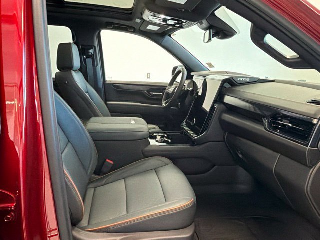 Used 2026 GMC Yukon XL AT4 AWD/4WD image 40