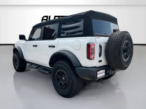 Used 2024 Ford Bronco Wildtrak AWD/4WD image 5