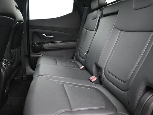 Used 2024 Hyundai Santa Cruz Limited image 23